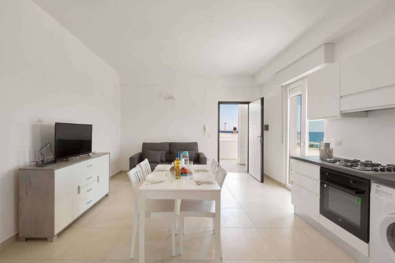 Residence Marelena Casalabate Luaran gambar